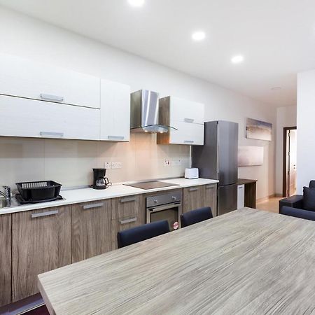 Pc3- Centrally Located Apt-Close To University Msida Bagian luar foto