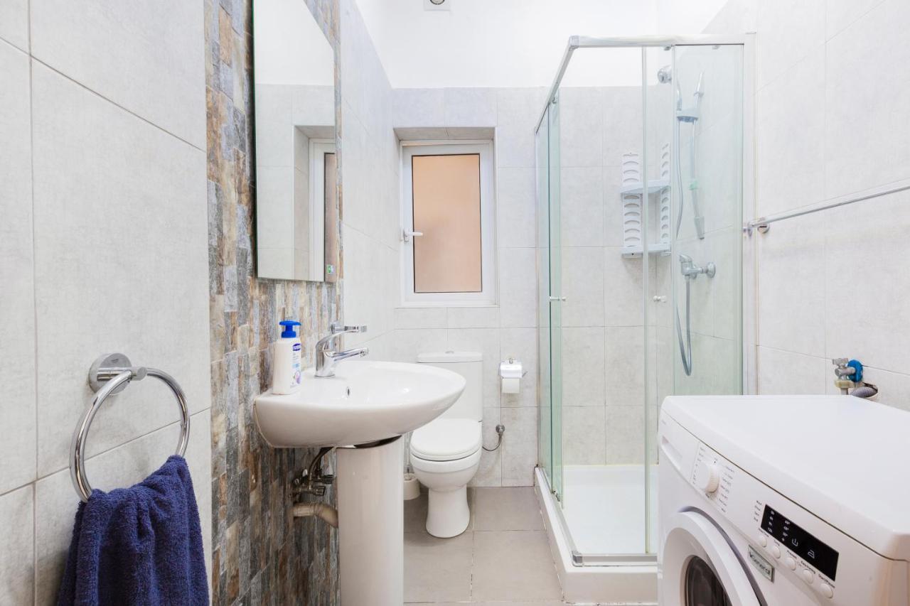 Pc3- Centrally Located Apt-Close To University Msida Bagian luar foto
